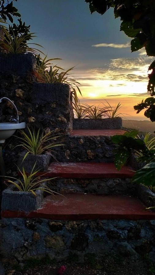 Campsite Kamp Aninipot Siquijor