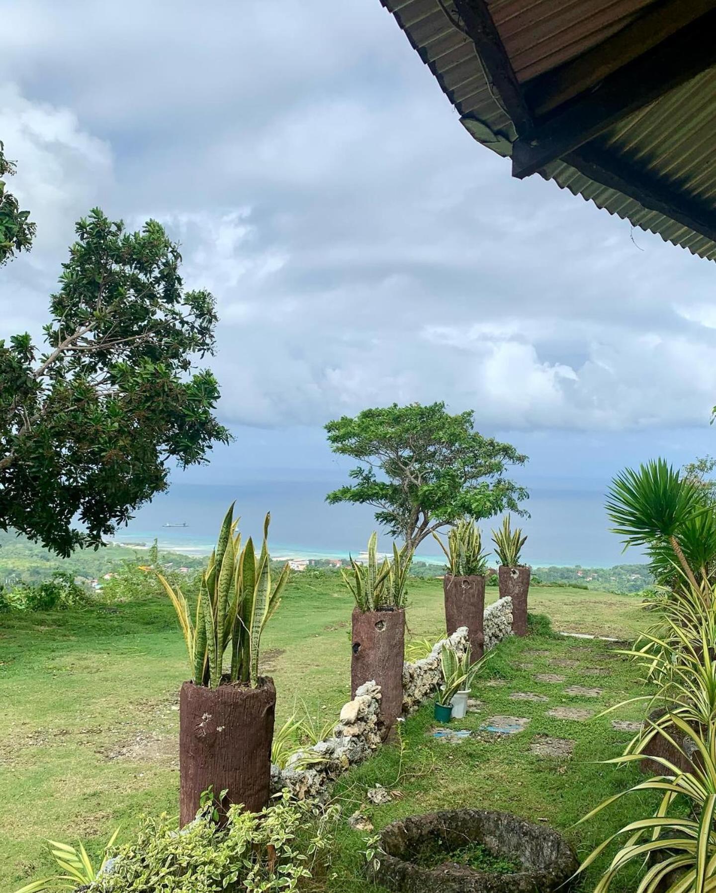 Kamp Aninipot Campsite Siquijor